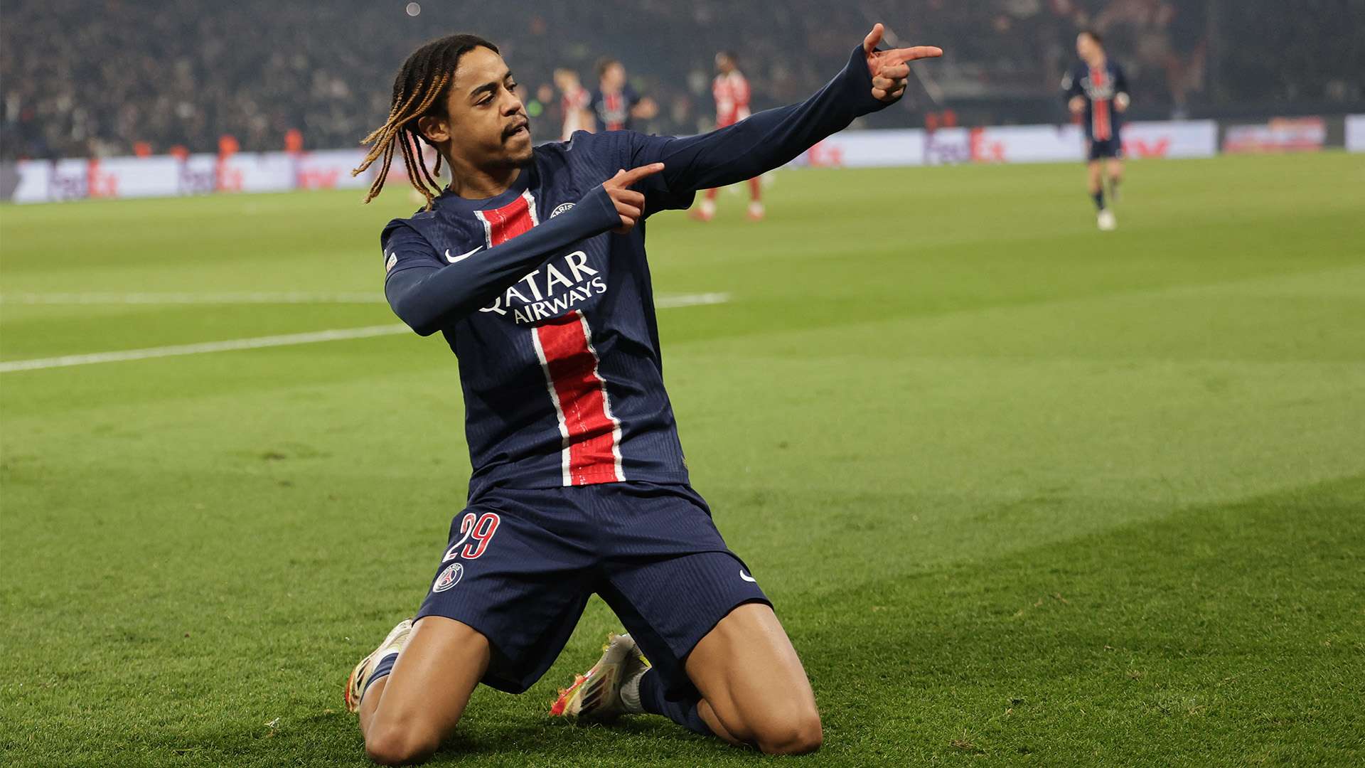 届的类似案 届的类似案