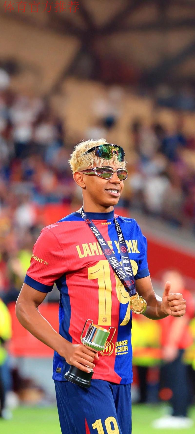 欧洲八大豪门冬窗争霸！巴萨皇马领衔转会市场大动作